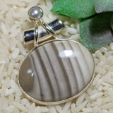 Flint & Pearl Pendant~JSSFLNT3