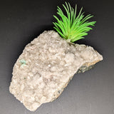 Heulandite on Quartz~CRHEUQT2